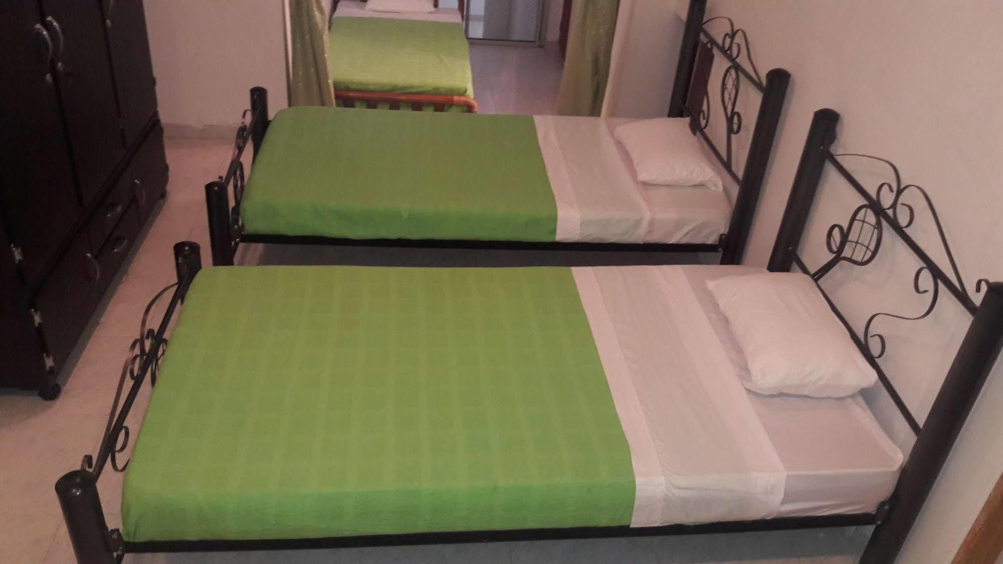 مانيزاليس Hostal Deluxe Santander المظهر الخارجي الصورة